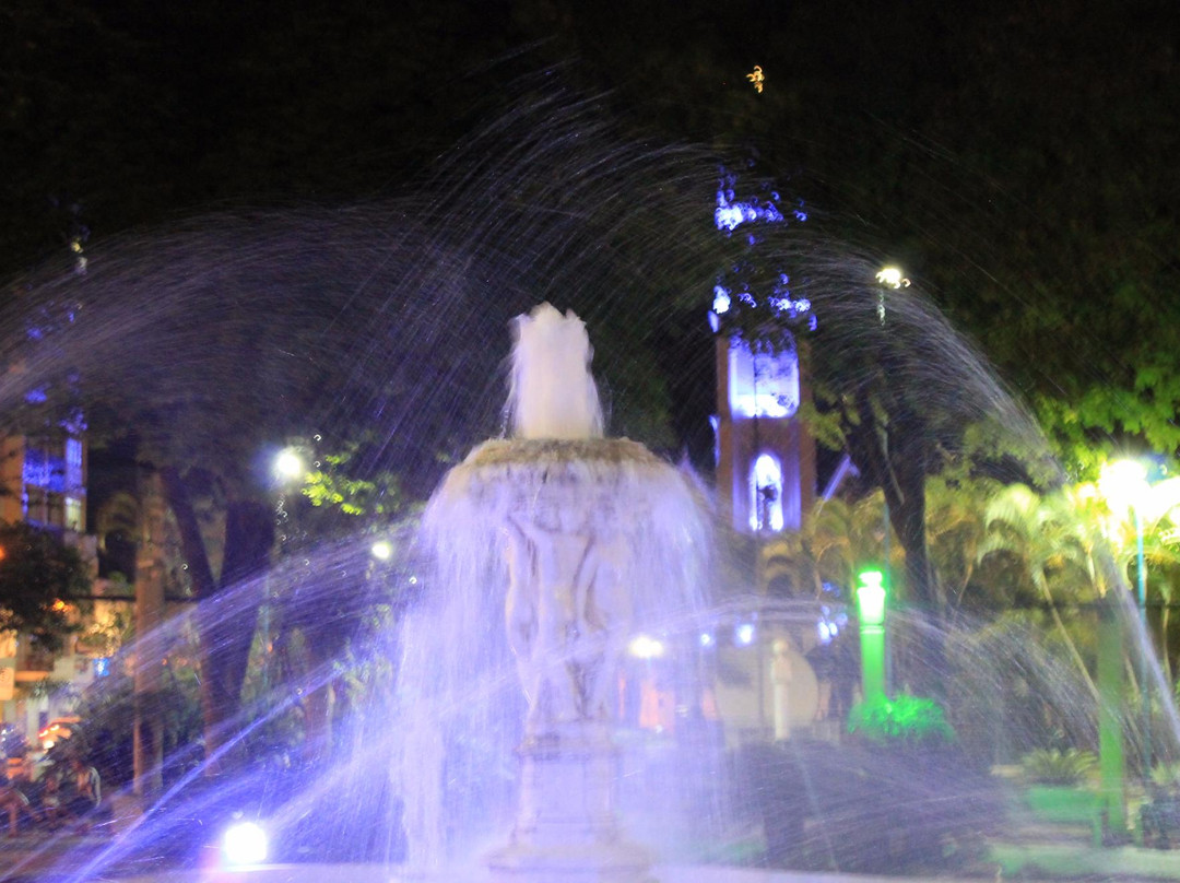 Fonte Luminosa-Franca必去景点