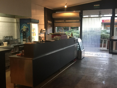 Lake Cargelligo餐馆和美食-Cafe Romo