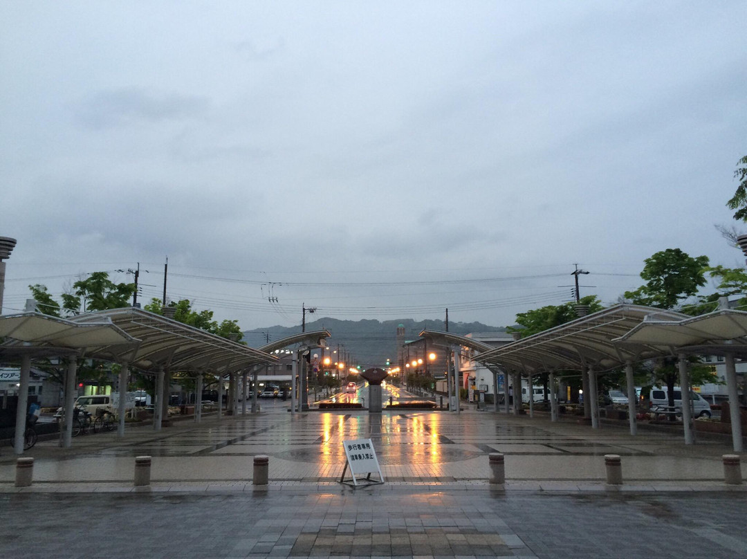 Ibara Station Community Hall-井原市必去景点