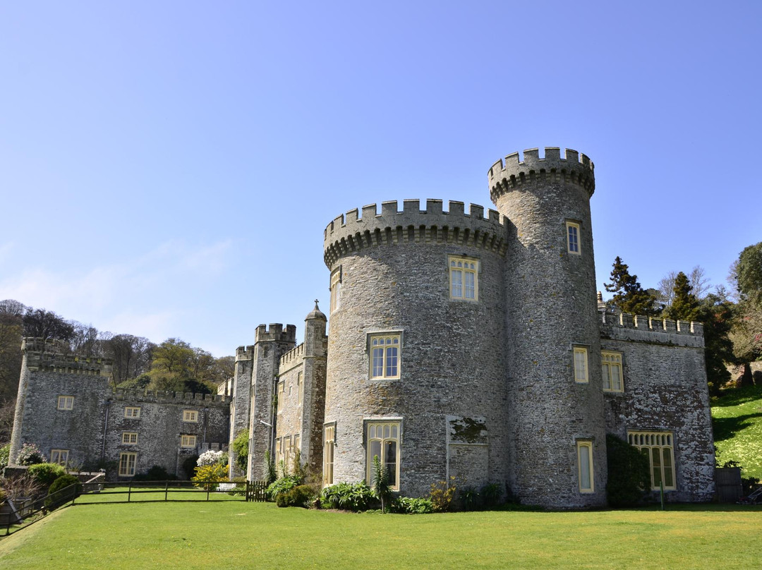 Caerhays Castle景点图片