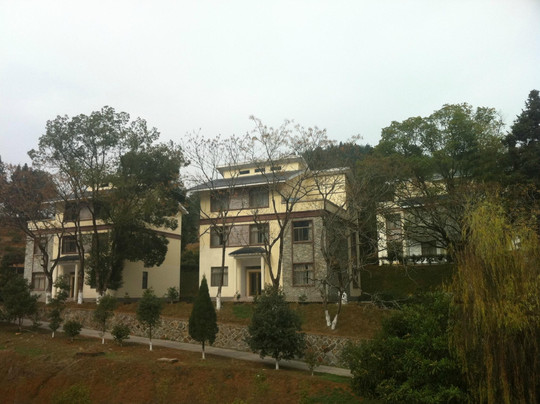 玉华洞天休闲山庄主图