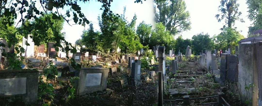 Jewish Cemetery-Chernivtsi必去景点