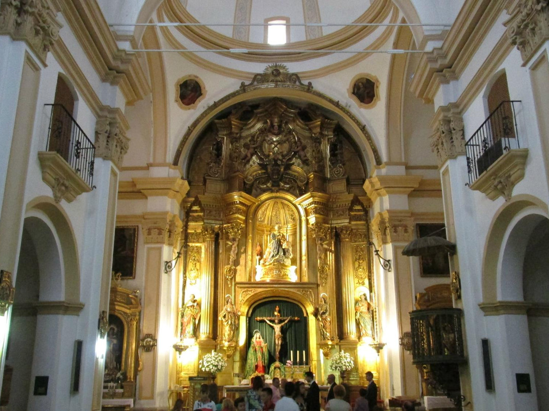 Iglesia de San Pedro Apostol景点图片