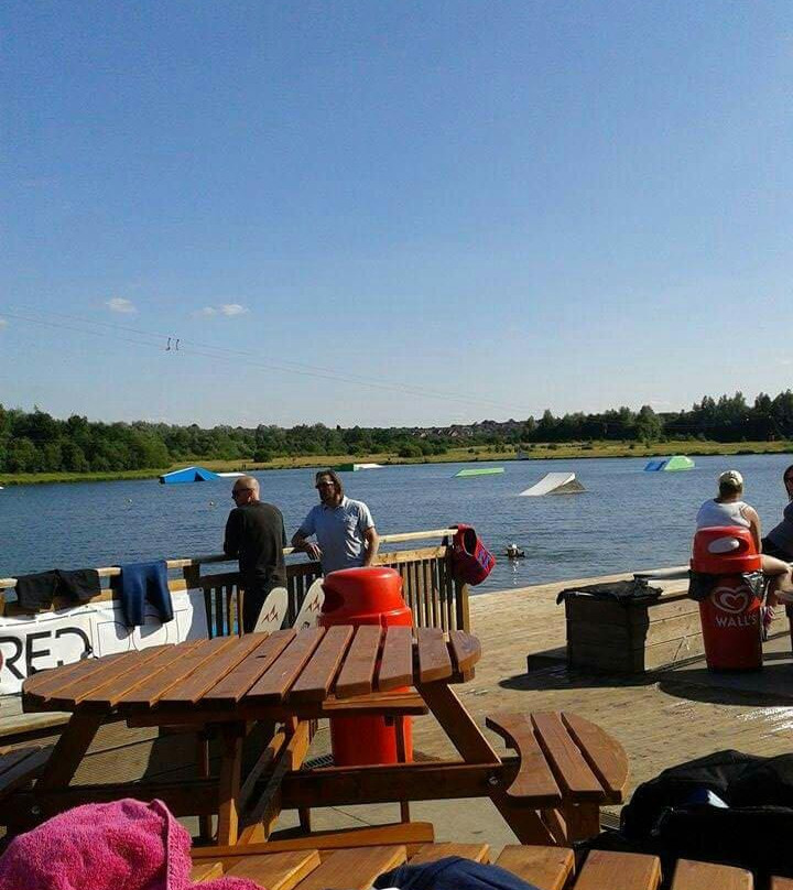 Sheffield Cable Waterski and Aqua Park-Wales必去景点