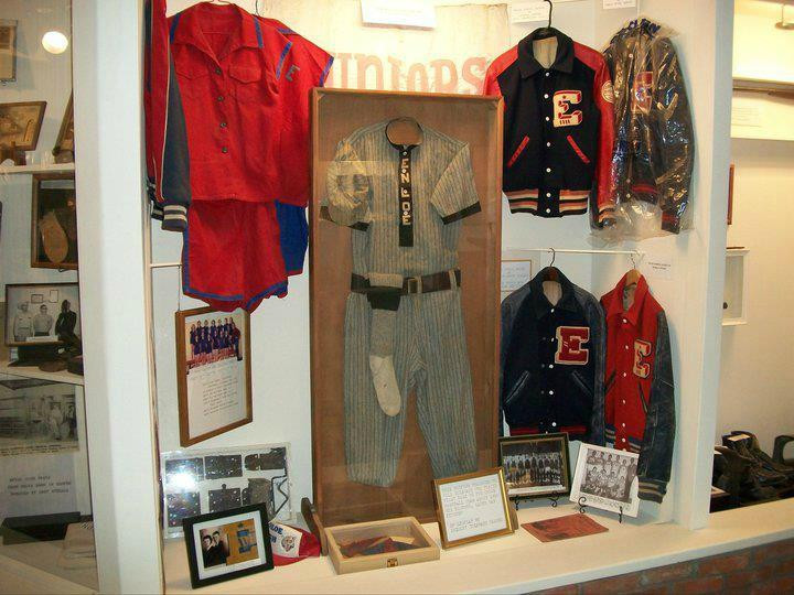 Clara Foster Slough Museum-Enloe必去景点