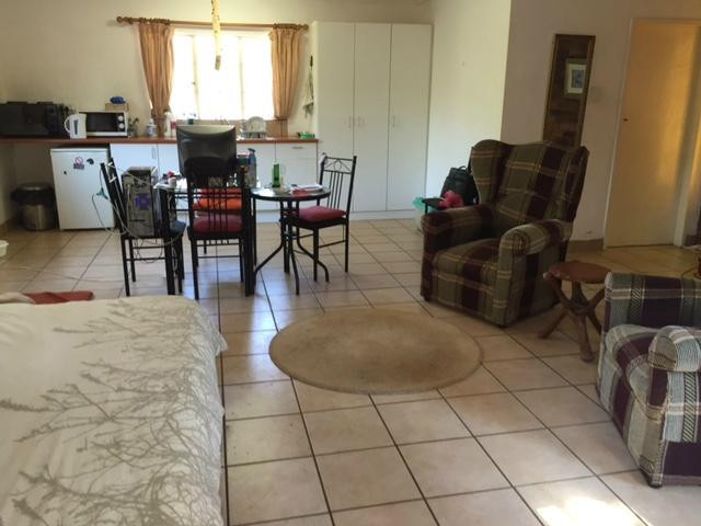 Apricot Hill Farm主图