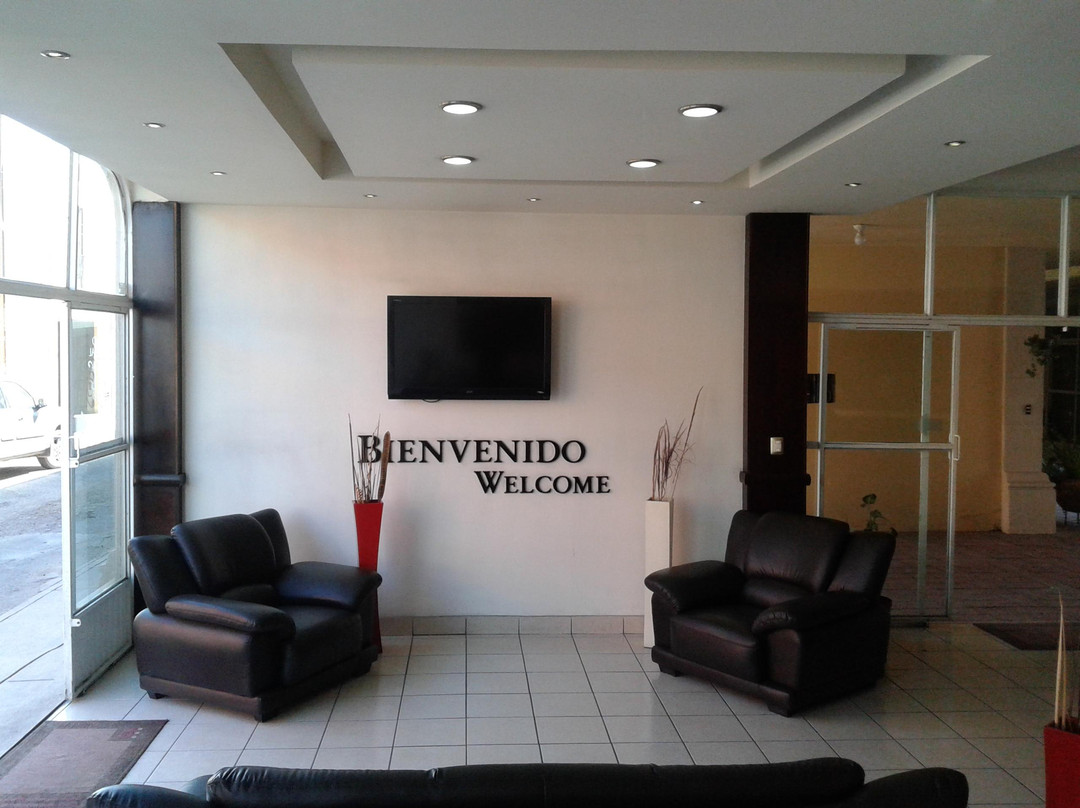 Hotel Grand Colonial主图