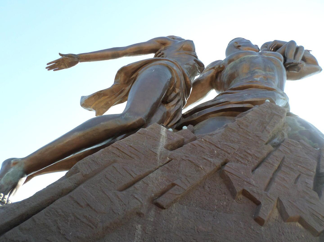 Le Monument de la Renaissance Africaine景点图片