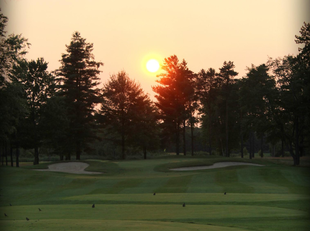 Solitude Links Golf Course & Banquet Center-Kimball必去景点