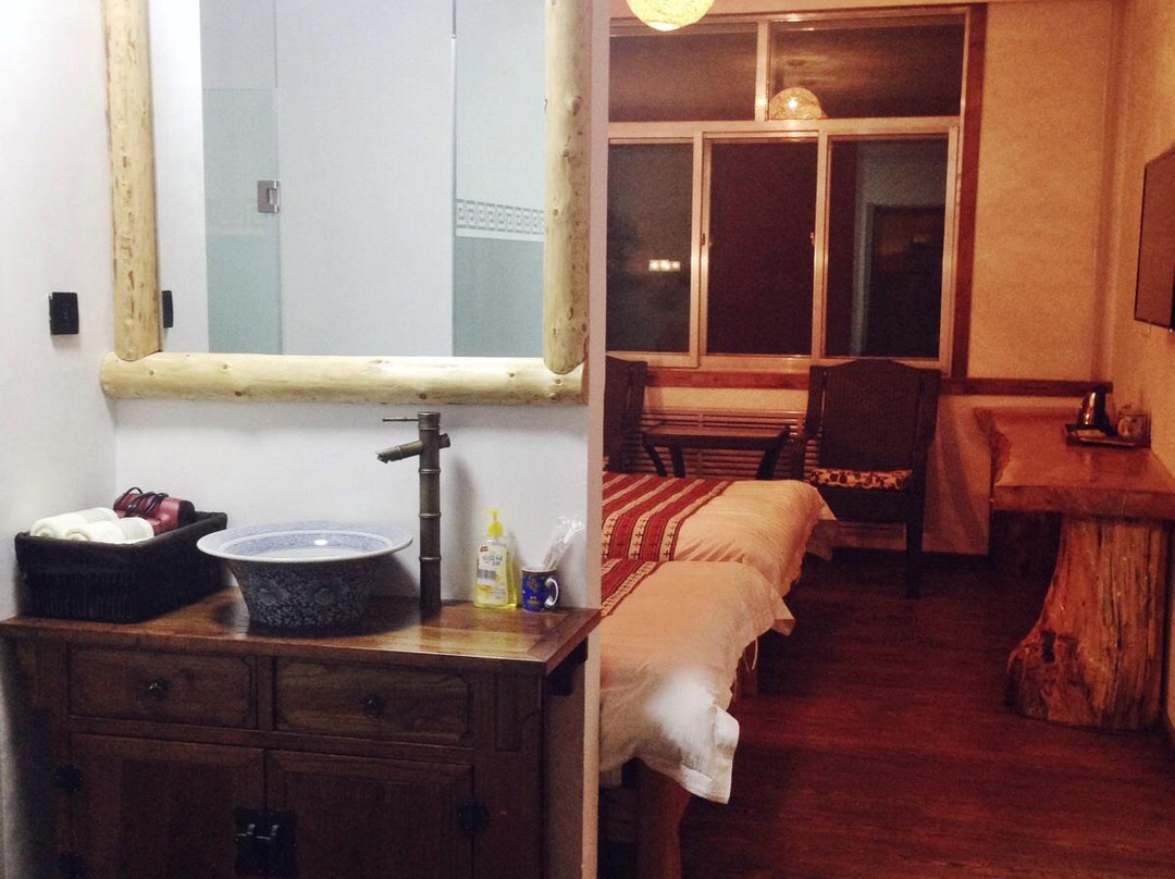 德吉园宾馆主图