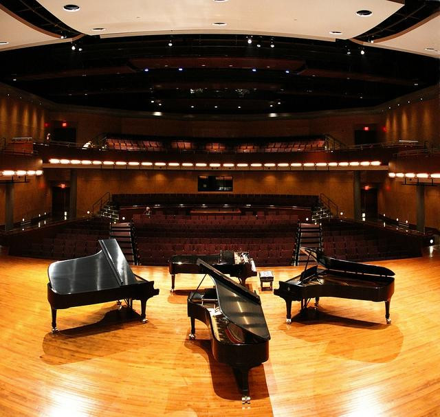 The Forbes Center for the Performing Arts-哈里森堡必去景点