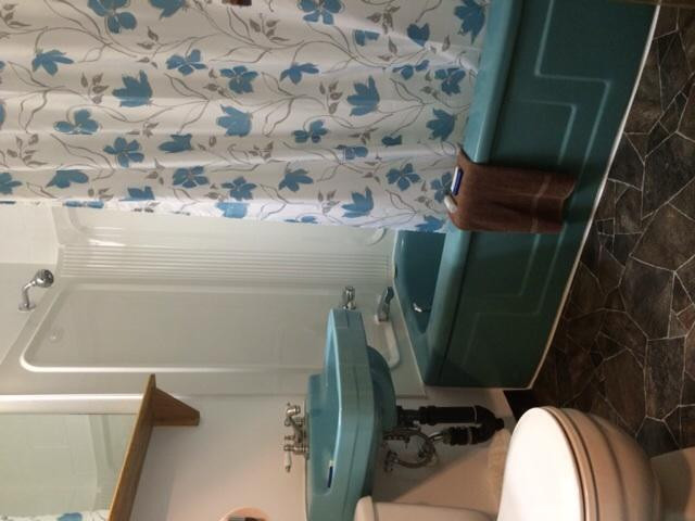 Duck Mountain Motel & RV Campground & RV Rentals & laundromat主图