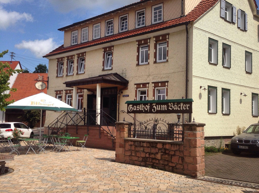 Kirchbracht酒店住宿-Zum Bäcker