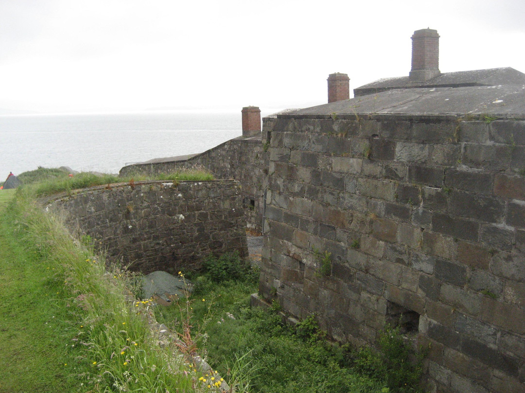 Ned's Point Fort-Buncrana必去景点