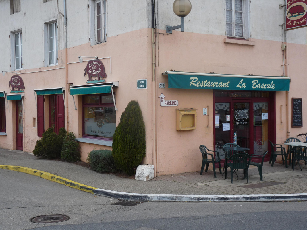 Saint-Étienne-sur-Chalaronne旅游攻略图片