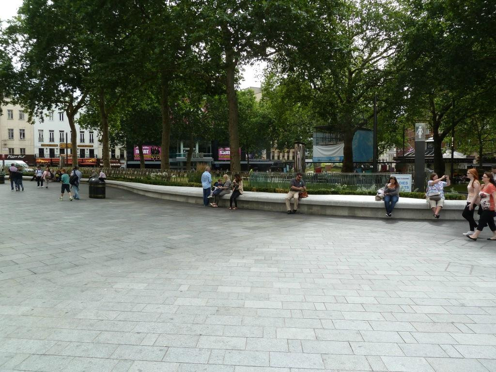 莱切斯特广场-伦敦必去景点