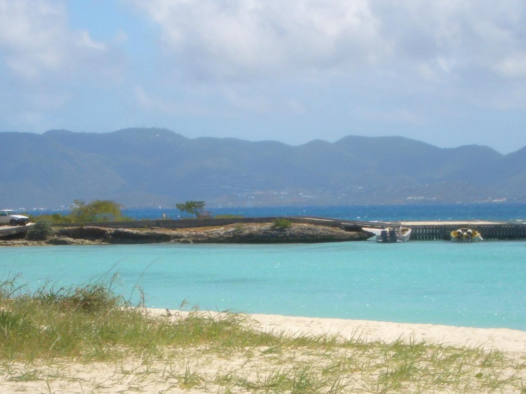 Cove Bay-West End Village必去景点