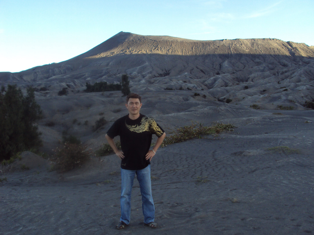 Sand Sea-腾格尔火山口必去景点