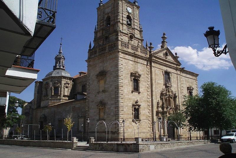 Iglesia de Santo Tomas Apostol景点图片