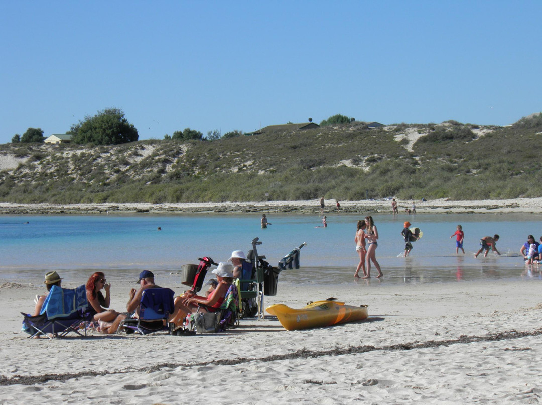 Coral Bay Beach-珊瑚湾必去景点