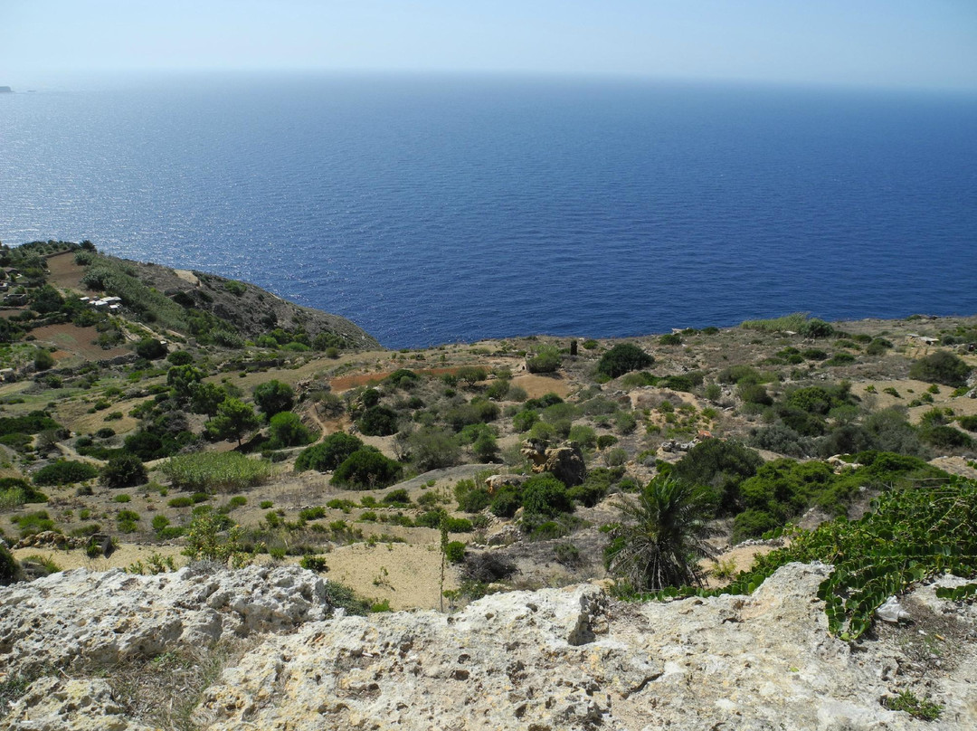 Dingli Cliffs景点图片