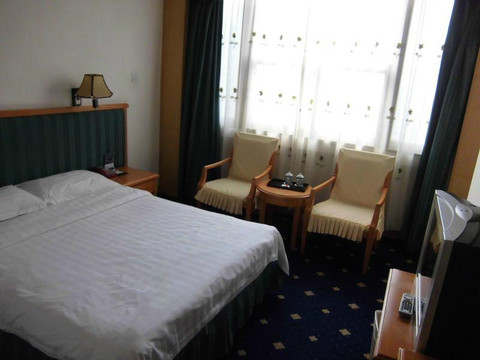 深圳桔子酒店精选深圳罗湖主图