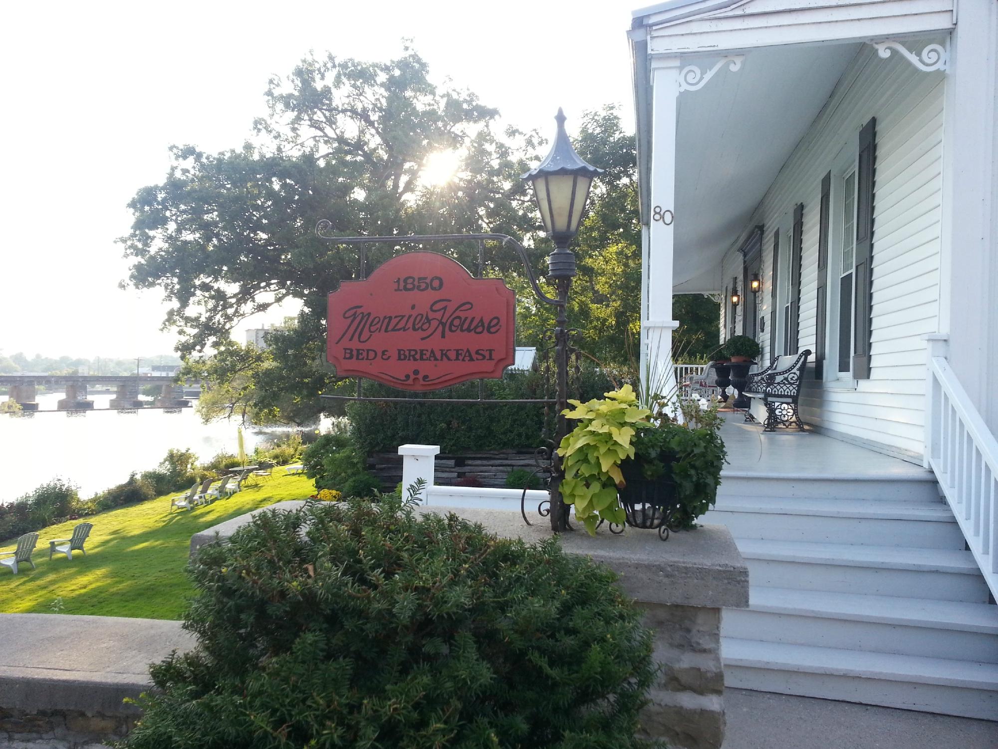 Menzies House 1850 Bed and Breakfast-客卧