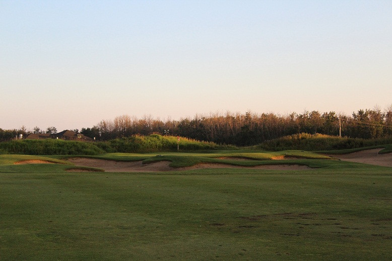 RedTail Landing Golf Club景点图片