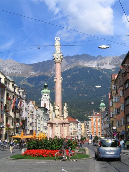 St. Anna's Column (Annasaule)-茵斯布鲁克必去景点