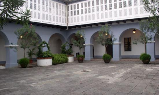 圣胡安堡垒-圣卡塔利纳宫-圣胡安必去景点