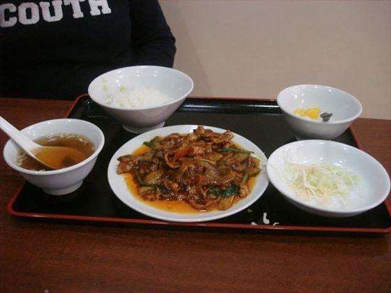 中国料理 藝華園