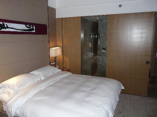 华美达兆瑞酒店(西安钟楼店)主图