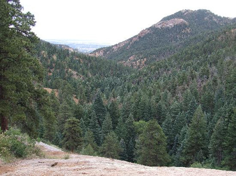 North Cheyenne Cañon Park and Starsmore Discovery Center-科罗拉多斯普林斯必去景点