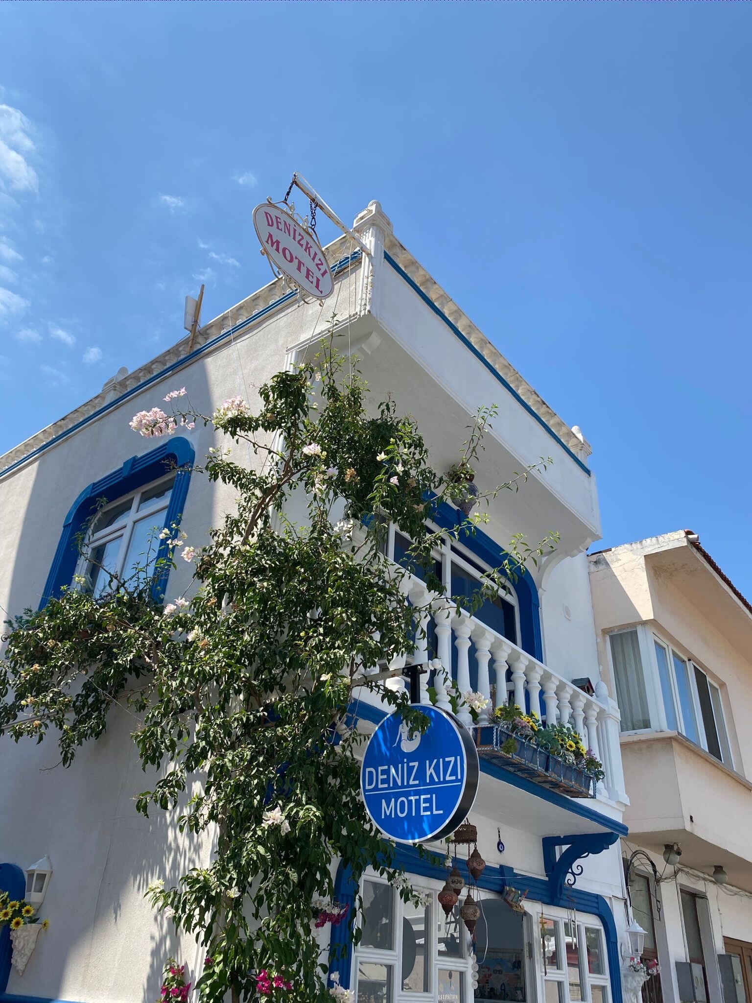 Denizkizi Motel-官方