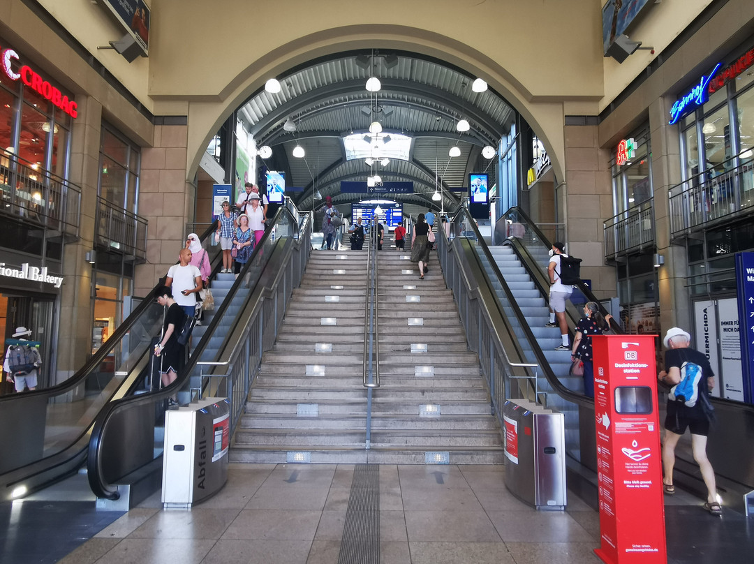 Mainz Hauptbahnhof-美因茨必去景点