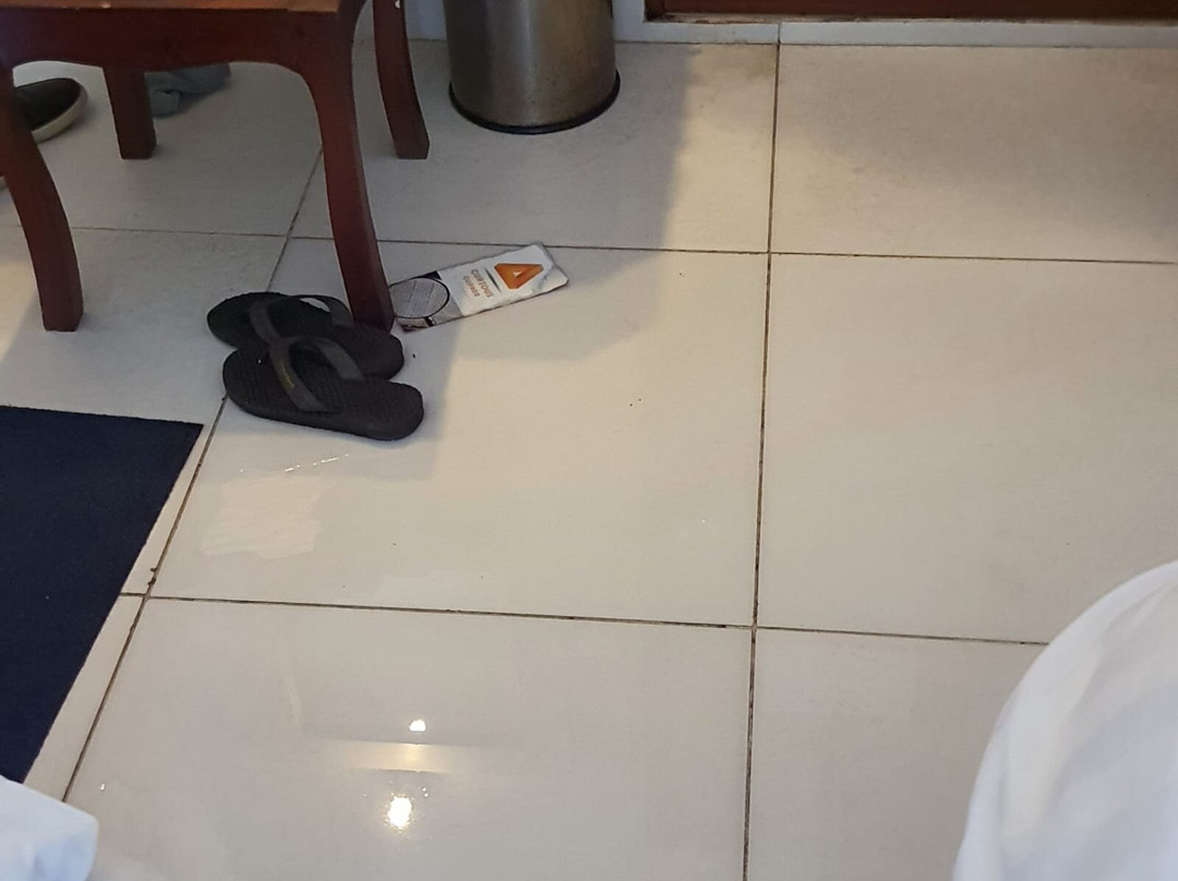 碧海蓝天大酒店主图