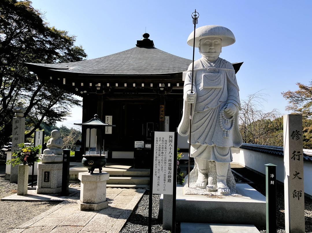 Three-storied Pagoda of Oka-dera Temple景点图片