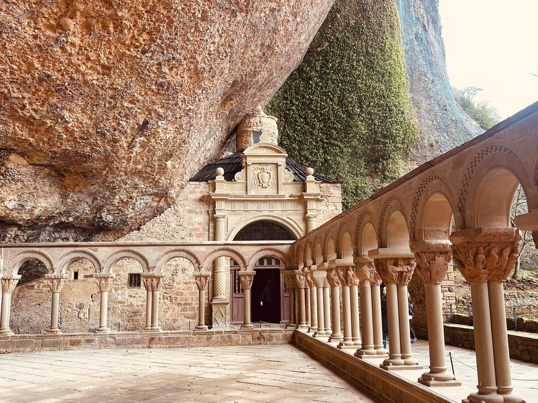 Monastery of San Juan de la Peña景点图片
