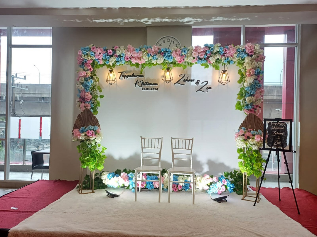 帕纳库康地区爱玛瑞丝酒店主图