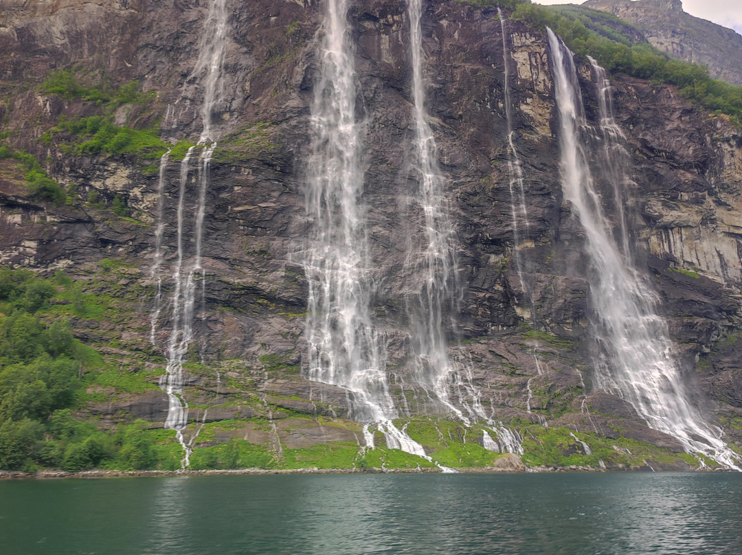 Fjord Ranger Geirangerfjord World Heritage Site景点图片