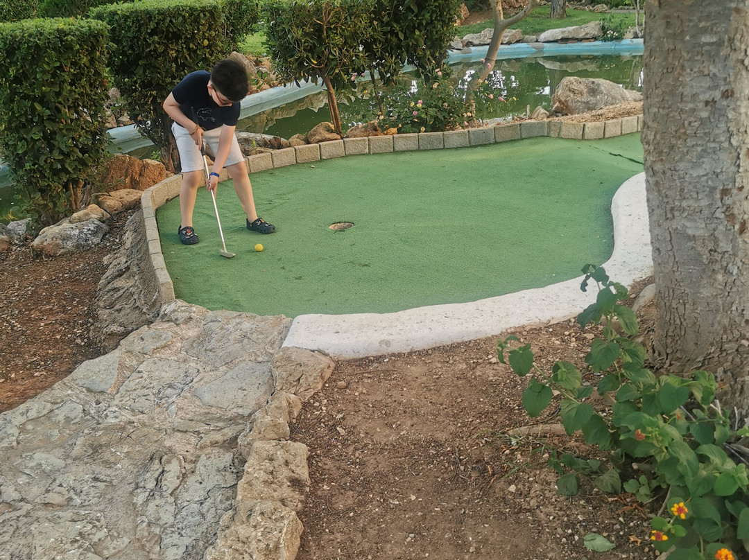 普罗图尔野生动物园公寓式酒店