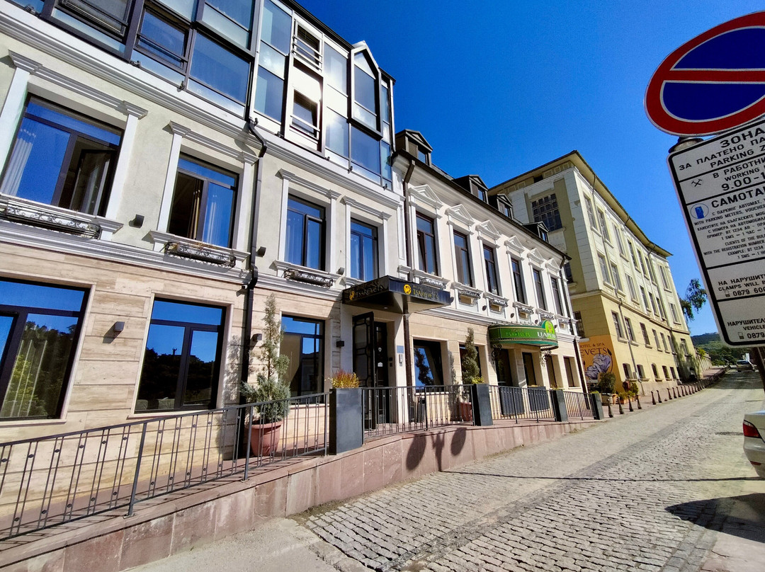 查雷维茨酒店主图