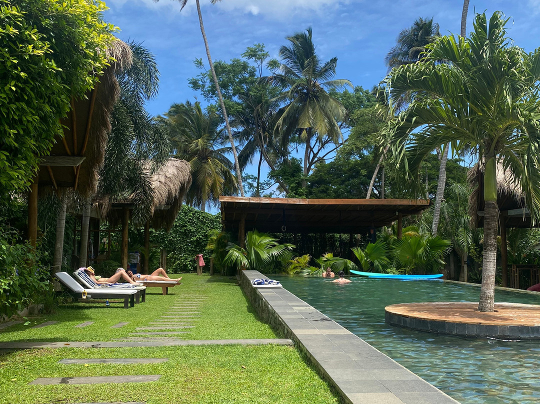 Kima Surf Camp Hiriketiya主图