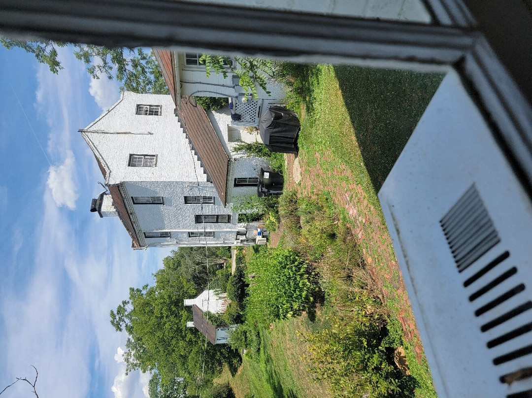 The Inn & Tavern at Meander主图