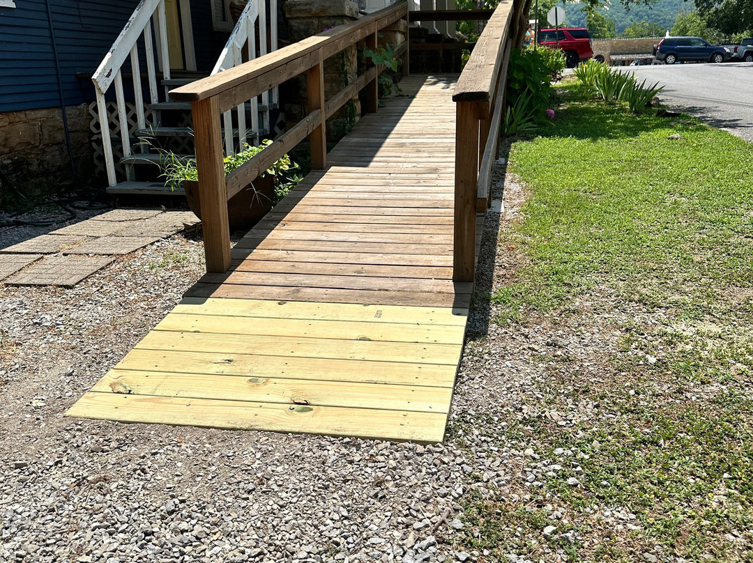 Wildflower Bed and Breakfast-On the Square主图