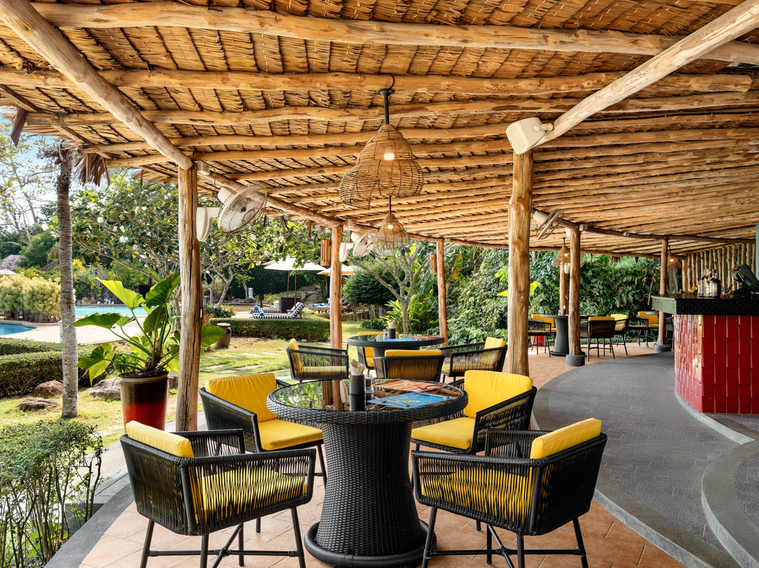 Mr. Tomyam Restaurant at SAii Phi Phi Island Village