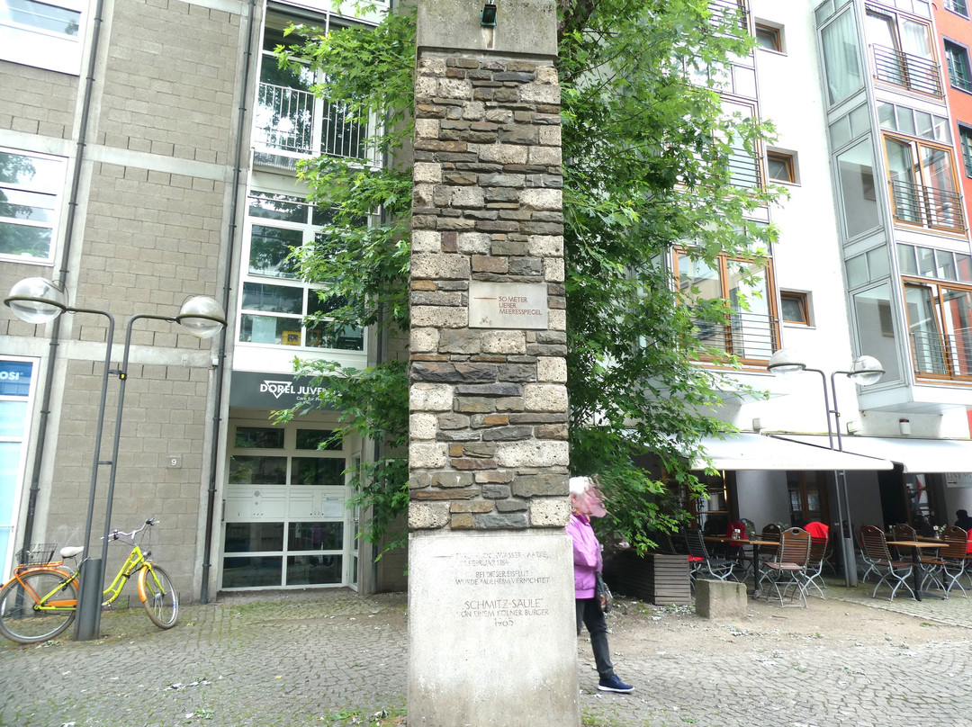 Neil Armstrong Monument景点图片