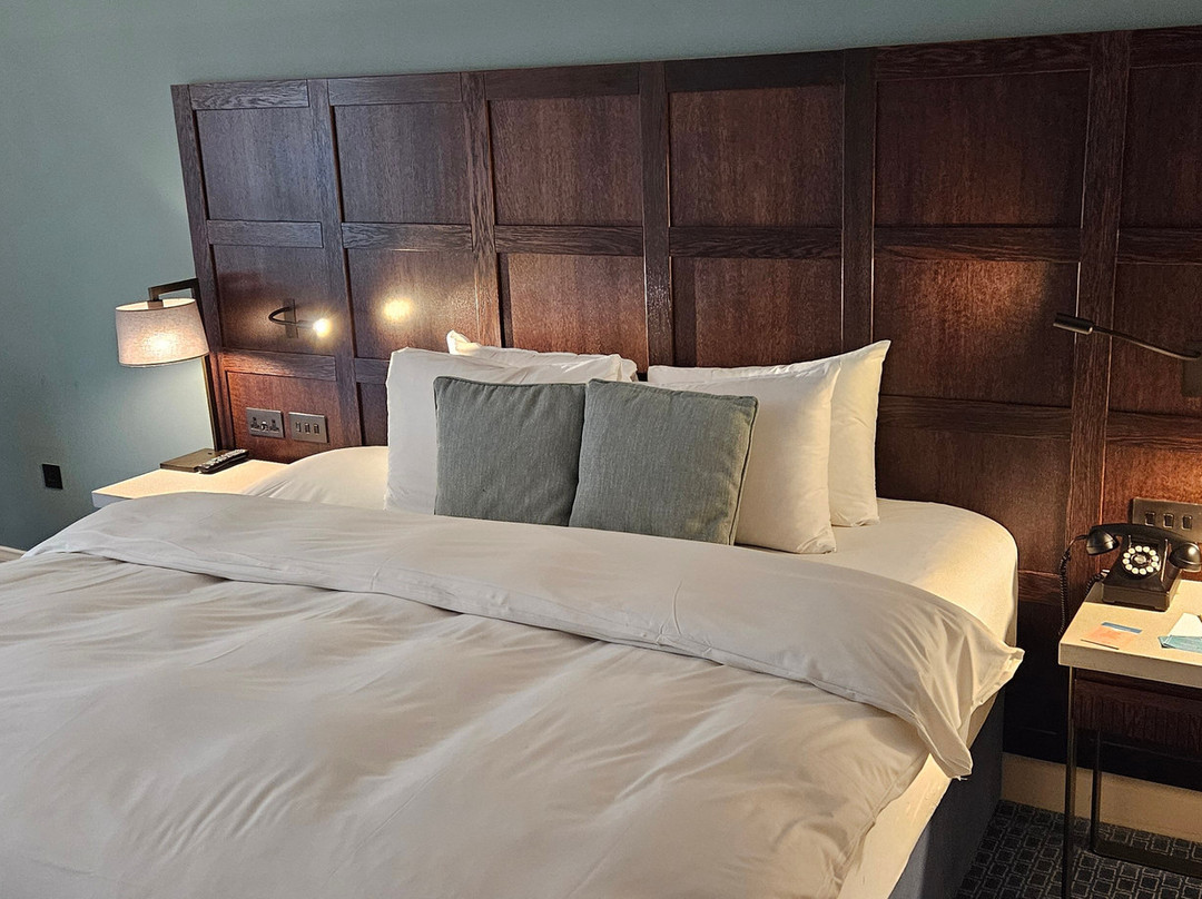 Clayton Hotel Cambridge主图