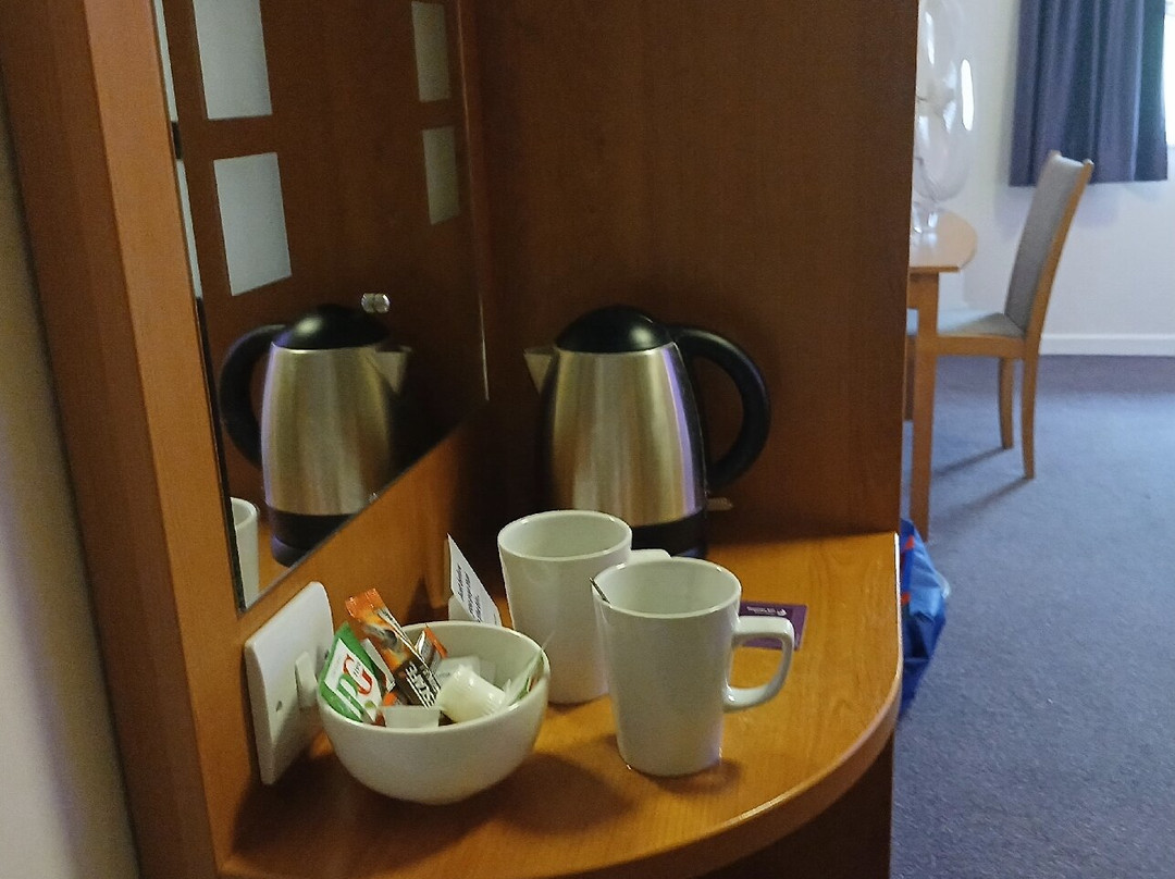 Premier Inn Sandhurst主图