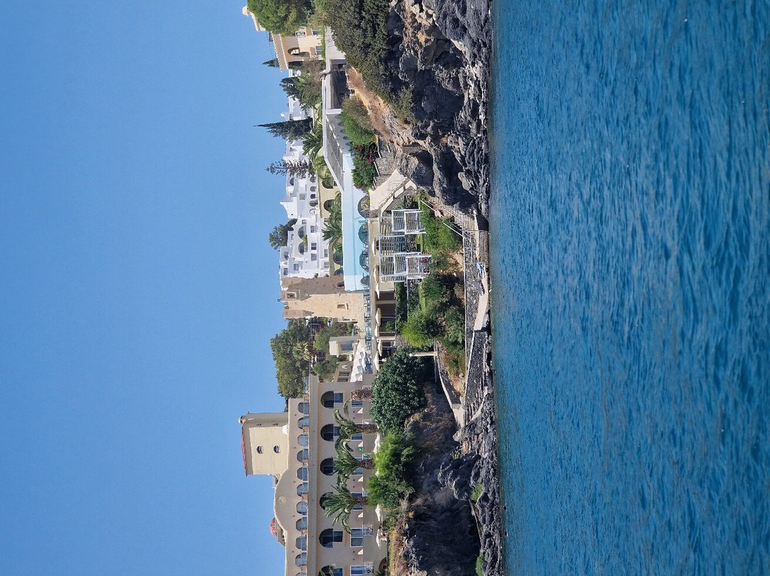 Lazy Day Rhodes S/Y-林多斯必去景点